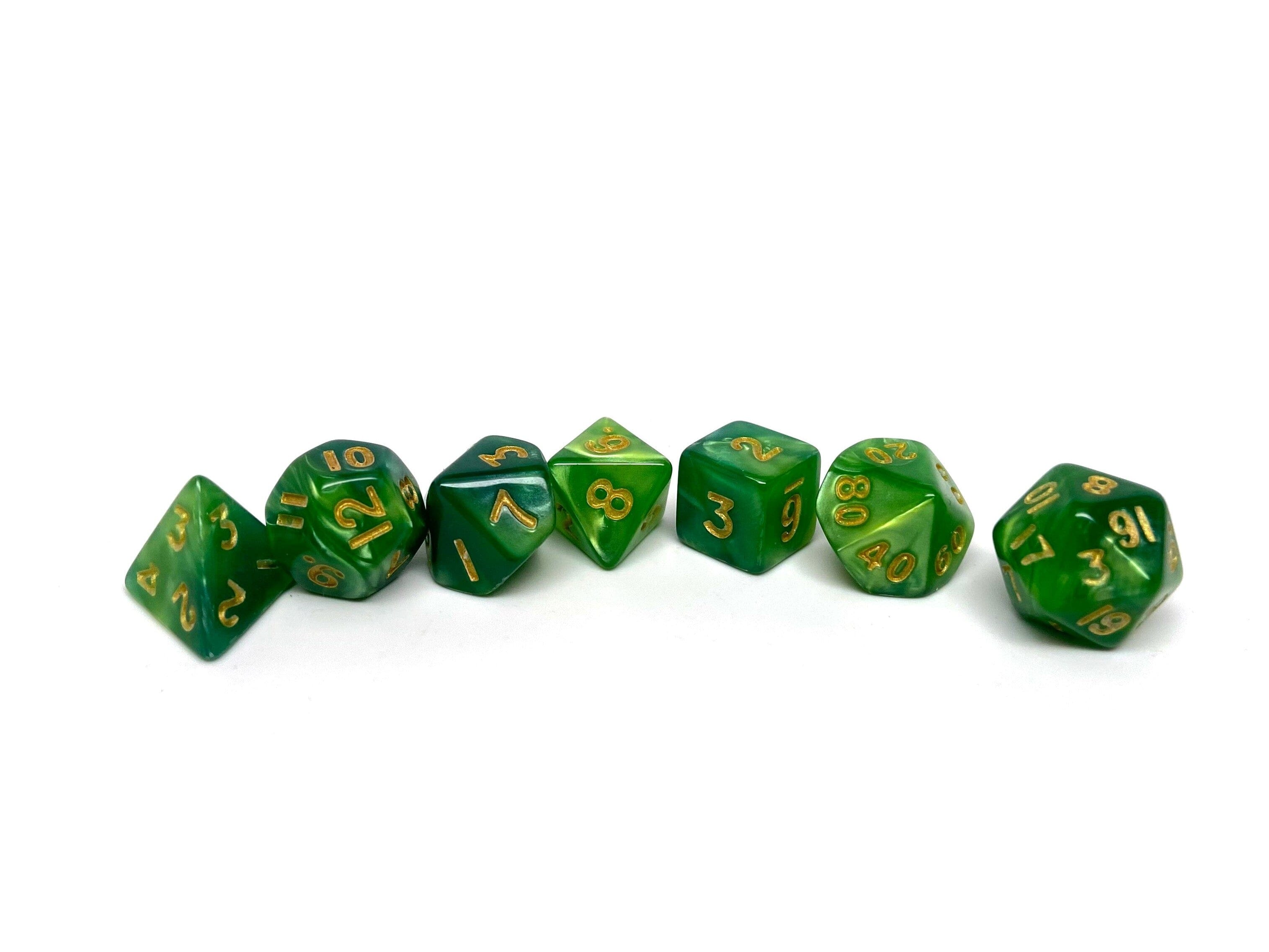 10mm Shamrock Swirl Mini Dice Set - Bards & Cards