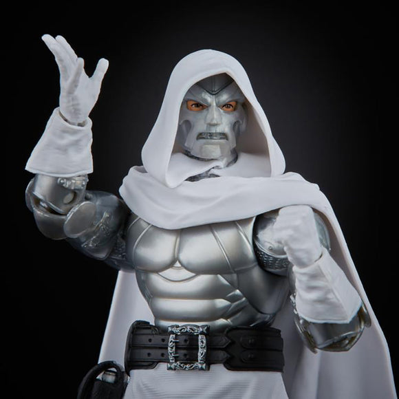Super Villians Marvel Legends - Dr. Doom 6-Inch Action Figure (Xemnu Build-A-Figure) - Bards & Cards