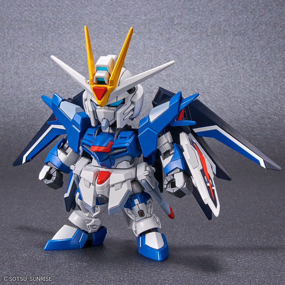 Bandai SD Gundam Ex-Standard 20 Rising Freedom Gundam - Bards & Cards