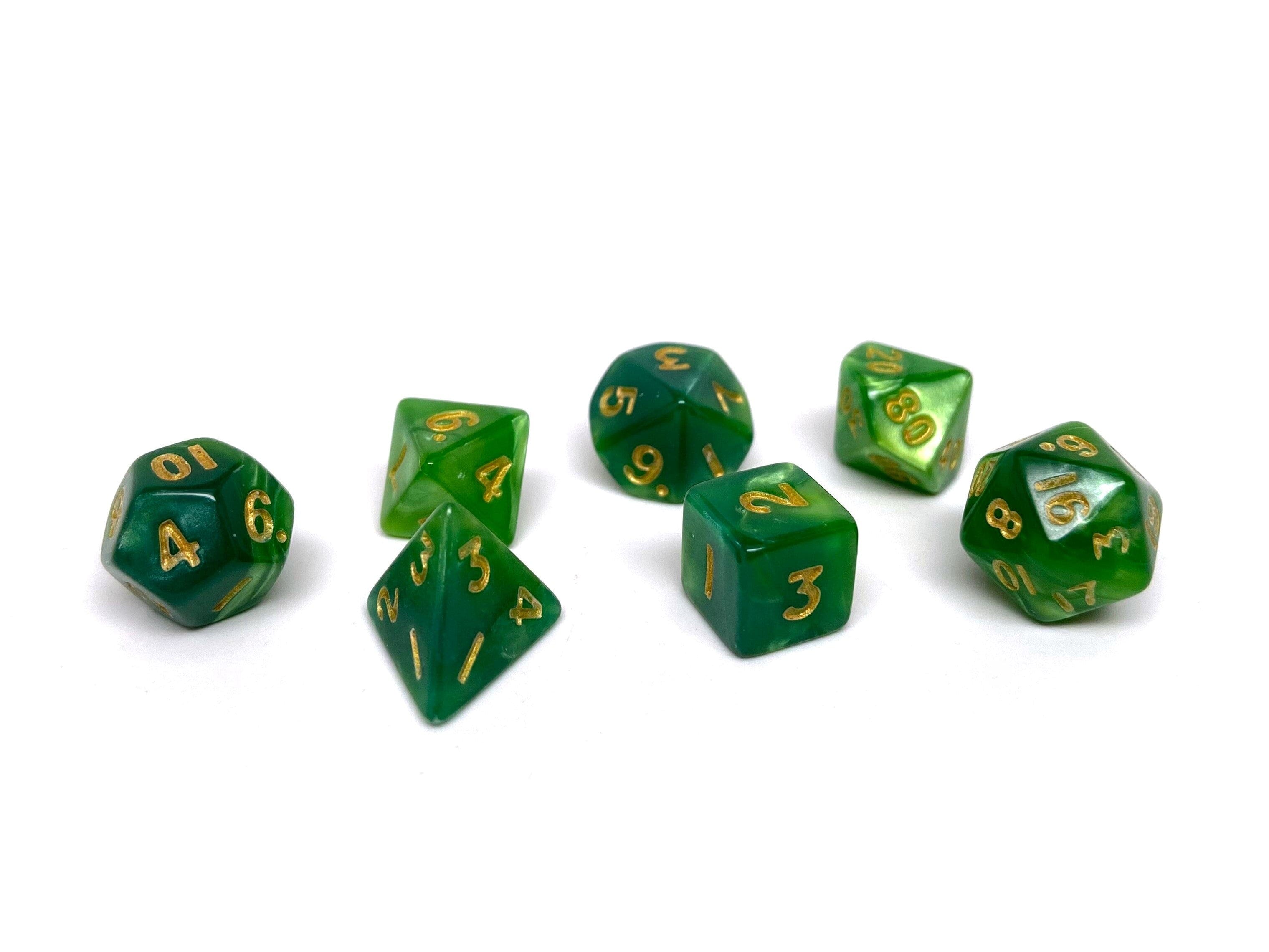 10mm Shamrock Swirl Mini Dice Set - Bards & Cards