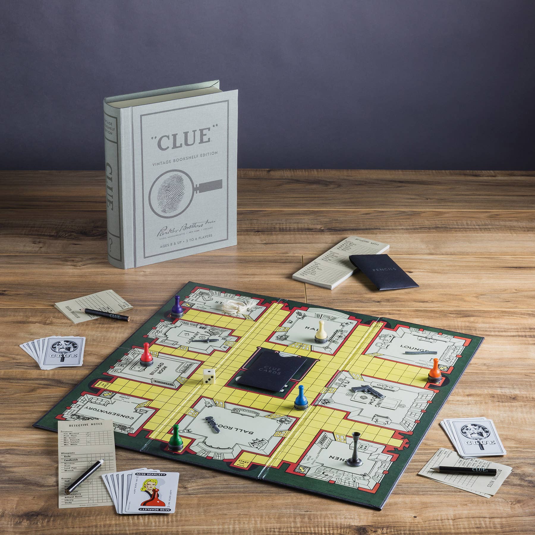 Clue - Vintage Bookshelf Edition - Bards & Cards