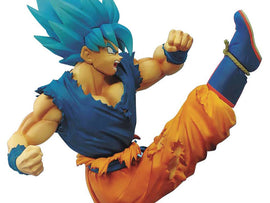 Banpresto: Dragon Ball Super: Broly - Super Saiyan God Super Saiyan Goku Z-Battle Figure - Bards & Cards