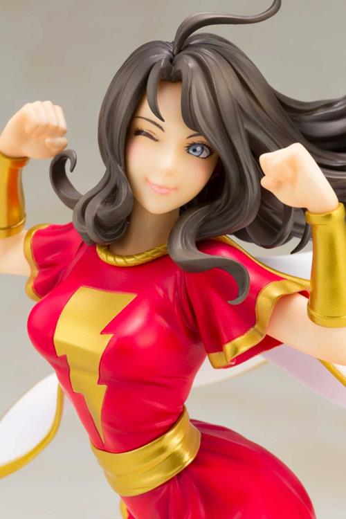 KOTOBUKIYA Bishoujo: DC Comics Shazam! Family Mary Statue - Bards & Cards