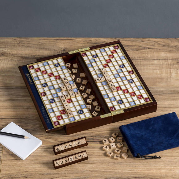 Scrabble Deluxe Travel Edition - Bards & Cards