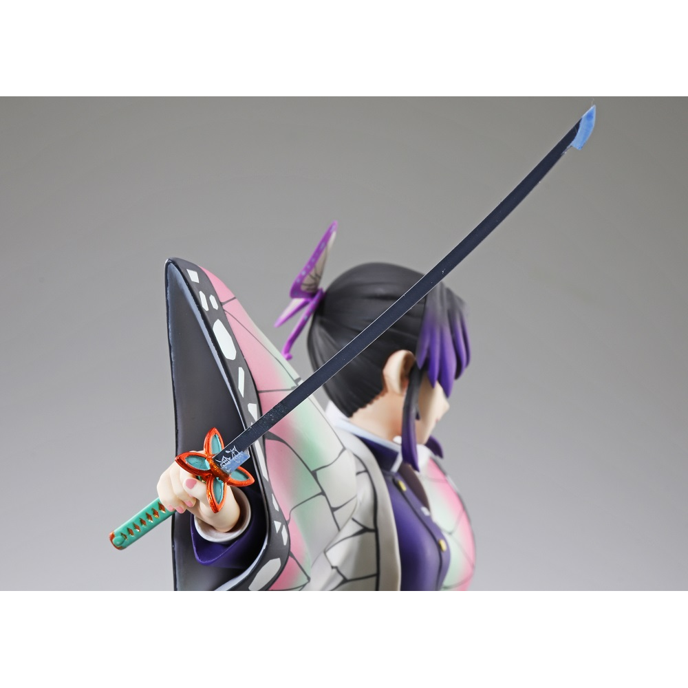 Aoshima: Demon Slayer: Kimetsu no Yaiba - Shinobu Kocho World Festival Limited Version 1/7 Scale Figure - Bards & Cards