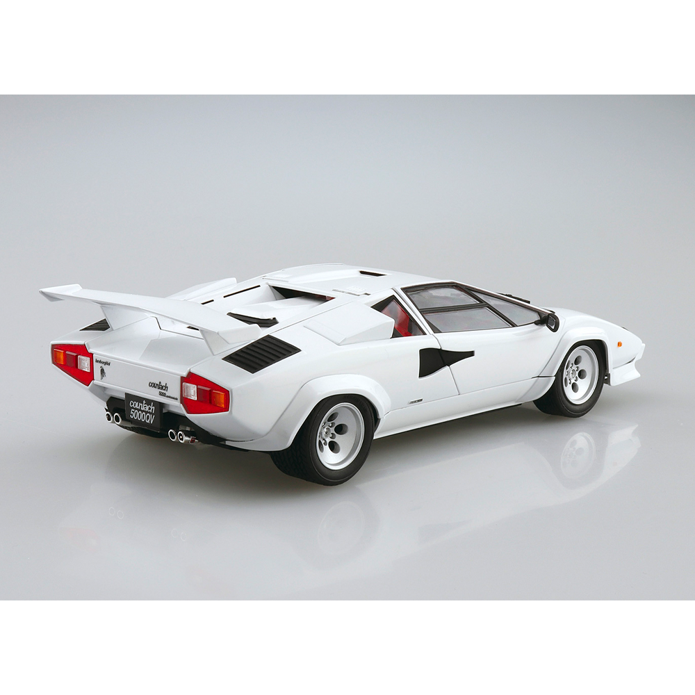 Aoshima: Initial D - 85' Lamborghini Countach 5000QV 1/32 Scale Model Kit #9 - Bards & Cards