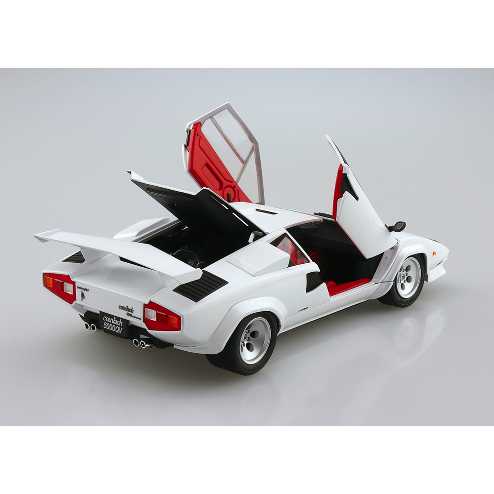 Aoshima: Initial D - 85' Lamborghini Countach 5000QV 1/32 Scale Model Kit #9 - Bards & Cards