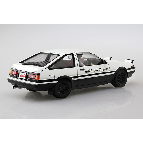 Aoshima: 1/24 Initial D - Takumi Fujiwara AE86 Trueno (Project D Ver.) with Driver Scale Model Kit #14 - Bards & Cards