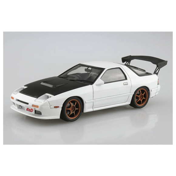 Aoshima: Initial D - Ryosuke Takahashi's FC3S RX-7 1/24 Scale Model Kit #03 - Bards & Cards