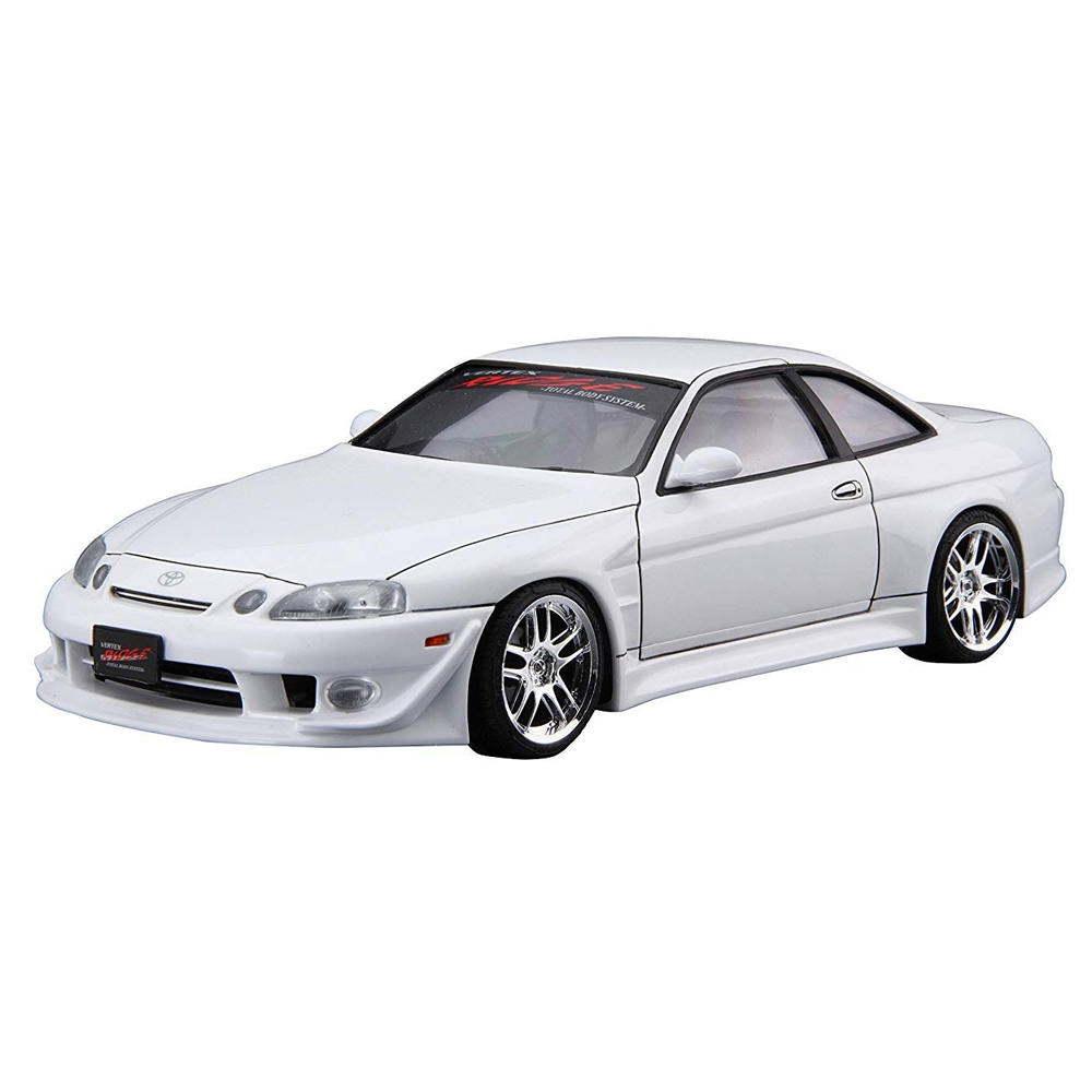 Aoshima: 1/24 VERTEX JZZ30 SOARER '96 (TOYOTA) Scale Model Kit #56 - 0