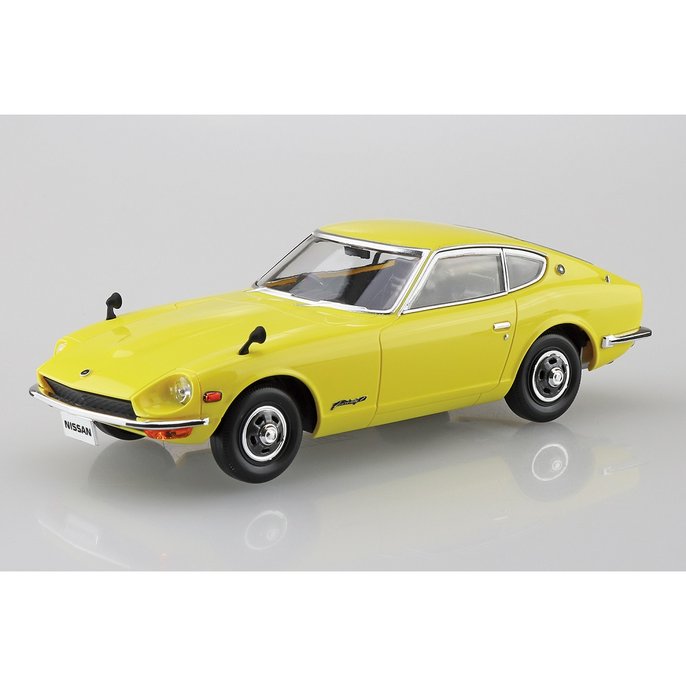 Aoshima: 1/32 The Snap Kit Nissan S30 Fairlady Z (Yellow) Scale Model Kit #13-C