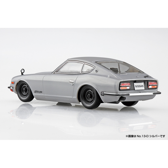 Aoshima: 1/32 The Snap Kit Nissan S30 FAIRLADY Z (Silver) Scale Model Kit #13-D - Bards & Cards