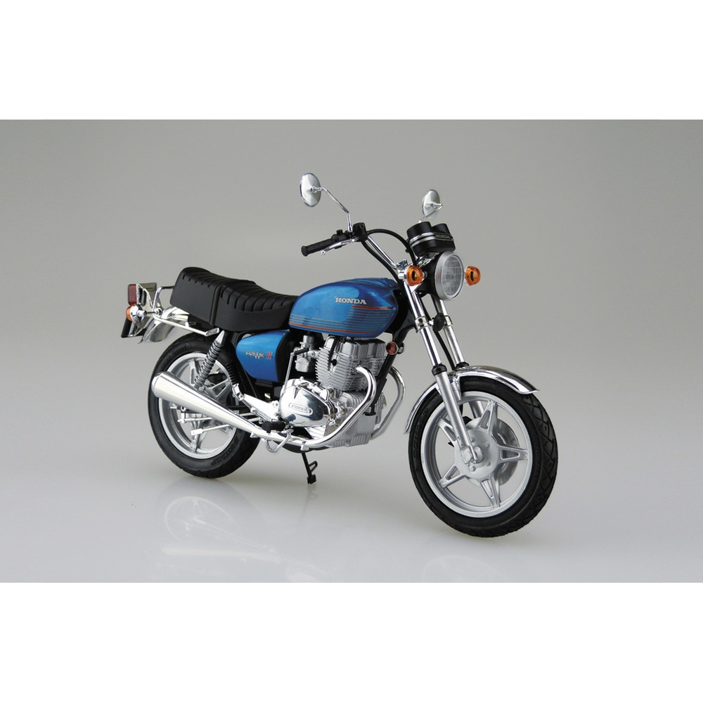 Aoshima: 1/12 Honda CB400T Hawk-II '77 Scale Model Kit #15 - Bards & Cards