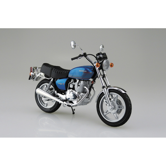 Aoshima: 1/12 Honda CB400T Hawk-II '77 Scale Model Kit #15 - Bards & Cards