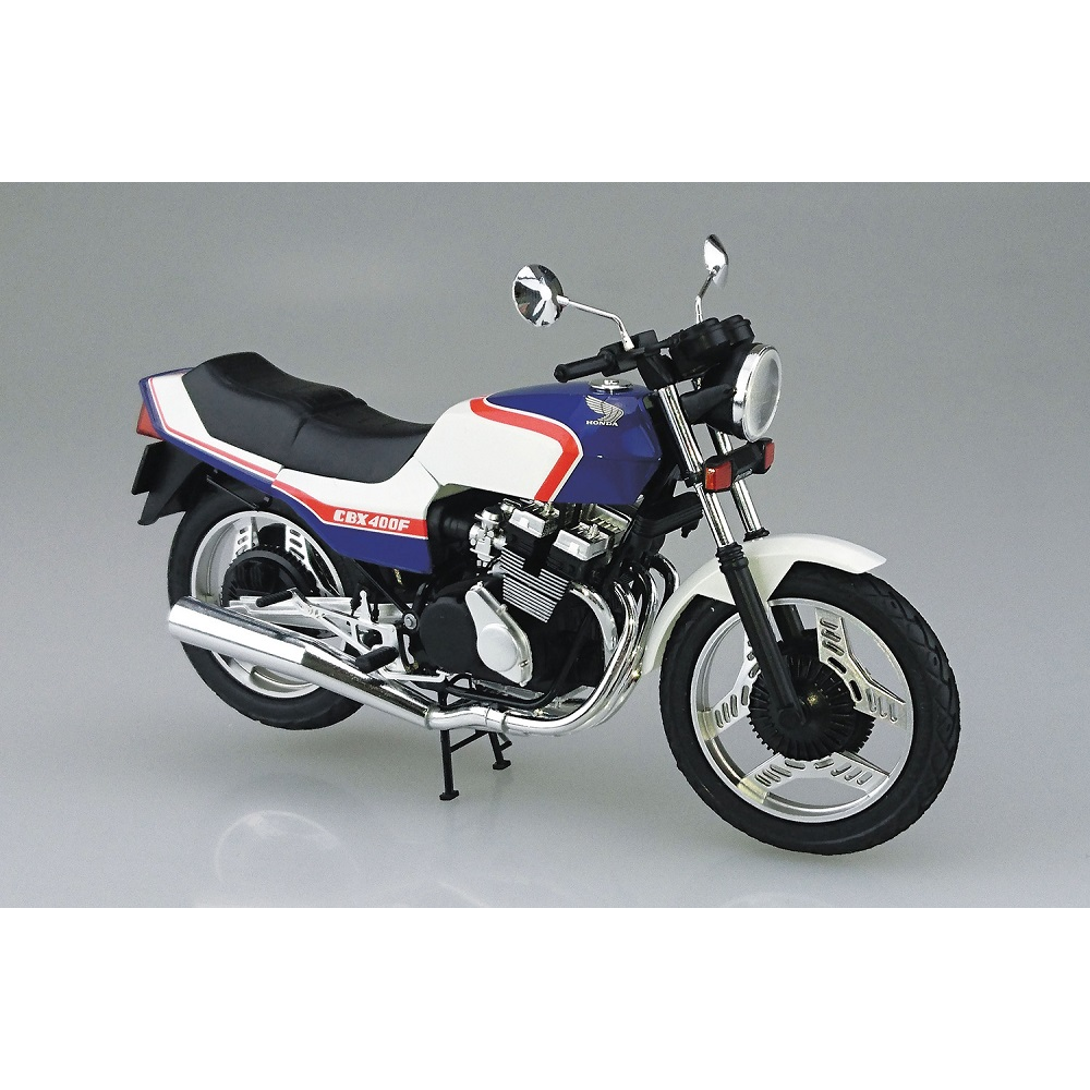 Aoshima: 1/12 Honda NC07 CBX400F Pearl Candy Blue/Pearl Shell White '81 Scale Model Kit #32