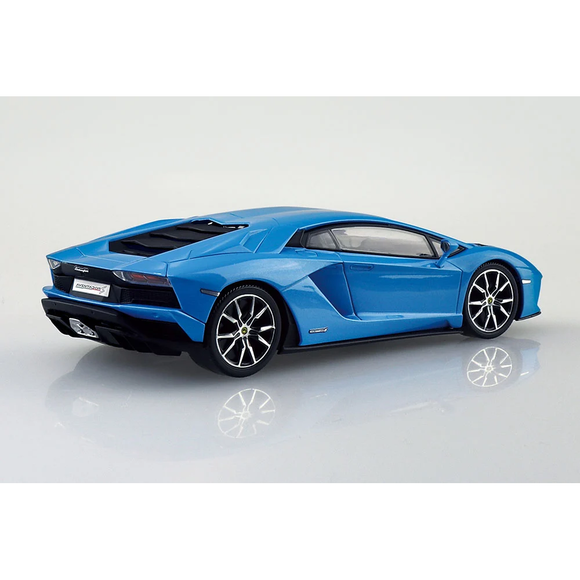 Aoshima: 1/32 The Snap Kit Lamborghini Aventador S (Pearl Blue) Scale Model Kit #12-E - Bards & Cards