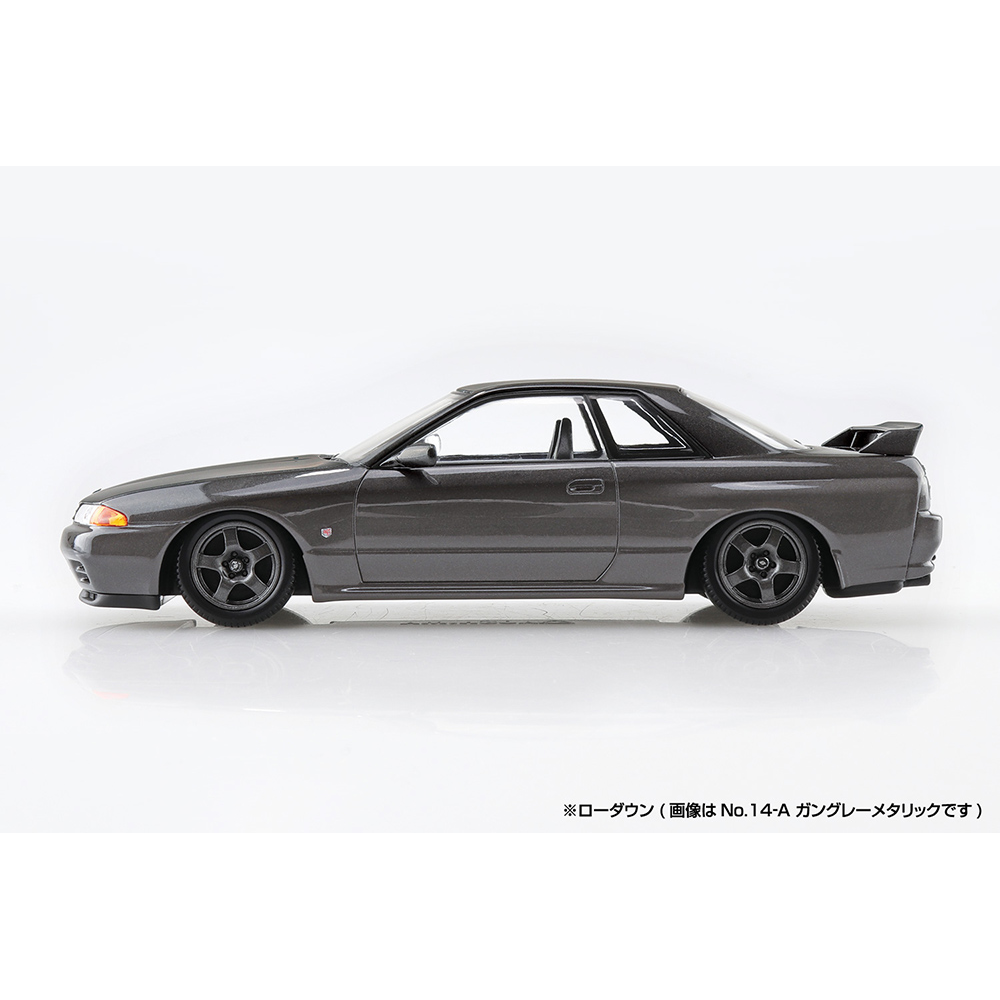 Aoshima: 1/32 The Snap Kit Nissan R32 Skyline GT-R (Gun-Gray Metallic) Scale Model Kit #14-A