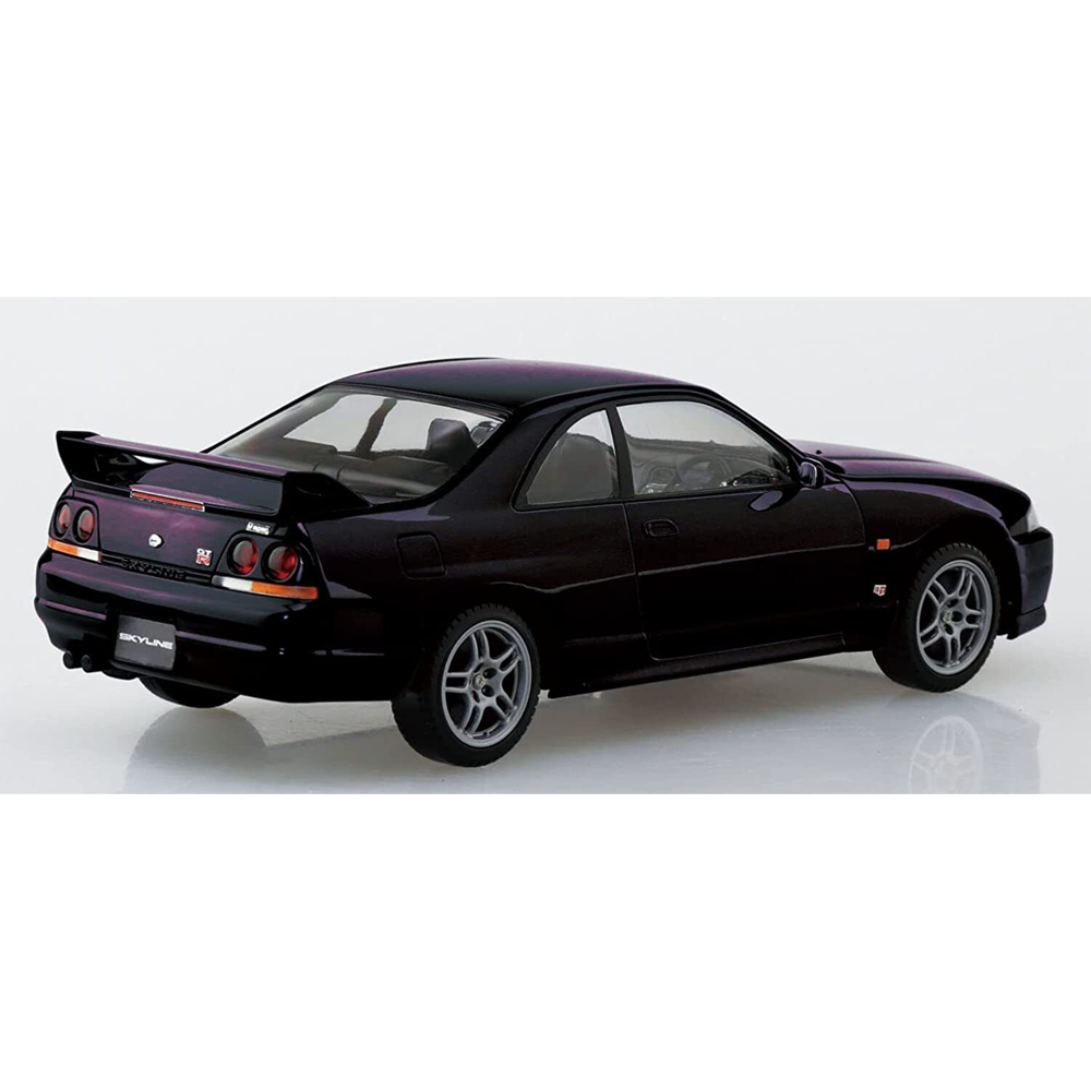Aoshima: 1/32 Snap Kit Nissan R33 Skyline GT-R (Midnight Purple) Scale Model Kit #15-A - Bards & Cards