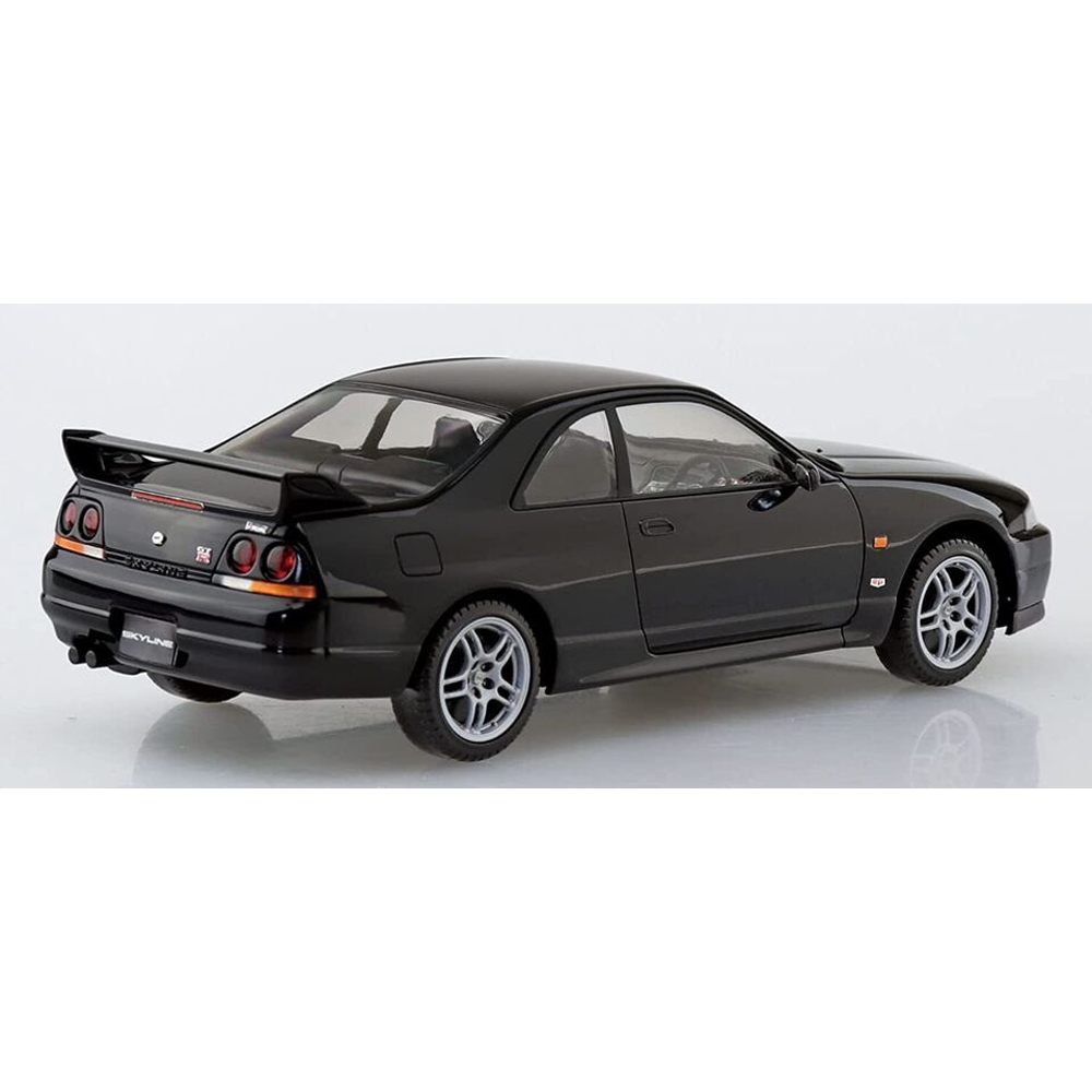 Aoshima: 1/32 The Snap Kit Nissan R33 Skyline GT-R (Black) Scale Model Kit #15