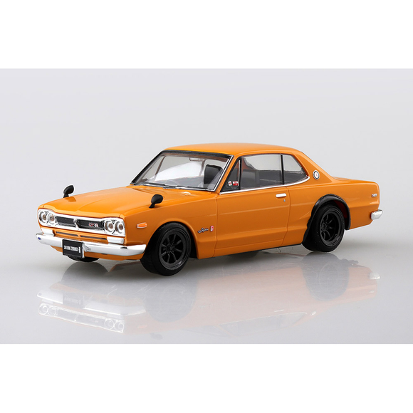 Aoshima: 1/32 The Snap Kit Nissan Skyline 2000 GT-R Custom Wheel (Safari Brown) Scale Model Kit #08-SP4 - Bards & Cards