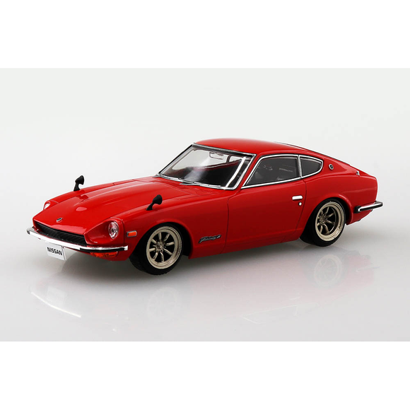 Aoshima: 1/32 The Snap Kit Nissan S30 Fairlady Z Custom Wheel (Red) Scale Model Kit #13-SP1 - Bards & Cards
