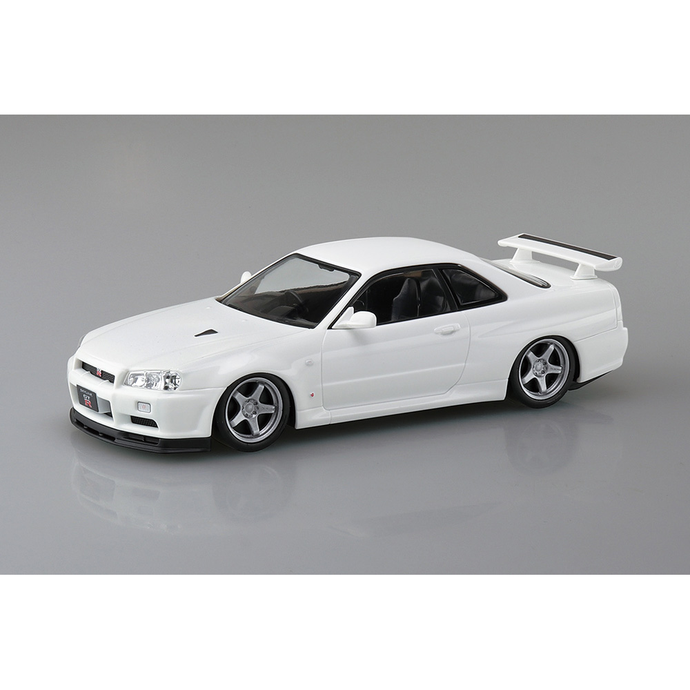 Aoshima: 1/32 The Snap Kit Nissan R34 Skyline GT-R Custom Wheel (White Pearl) Scale Model Kit #11-SP3 - Bards & Cards