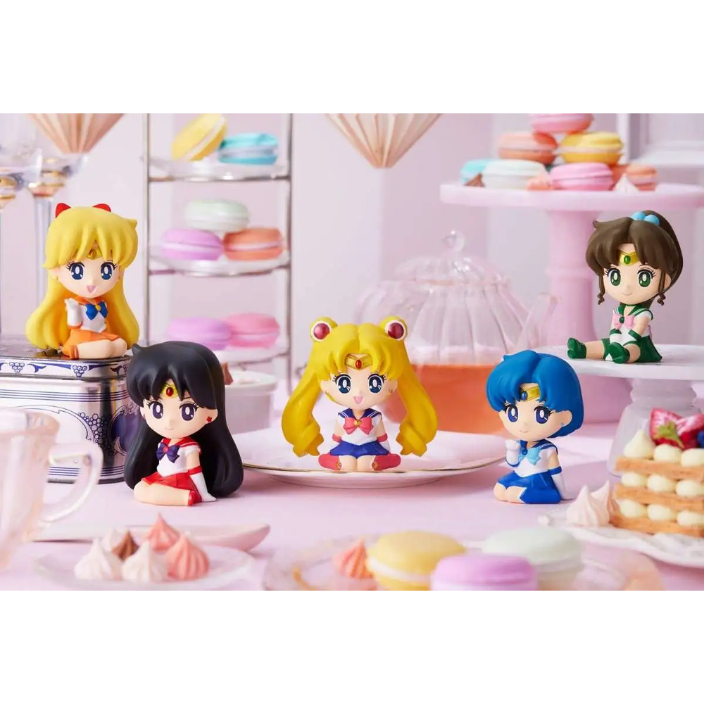 Bandai Shokugan: Sailor Moon - Relaxing Mascot (1 Blind Box Figure) - Bards & Cards