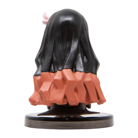 Banpresto: Demon Slayer: Kimetsu no Yaiba: Nezuko Kamado Collection II - Nezuko Sitting (E) World Collectable Figure - Bards & Cards