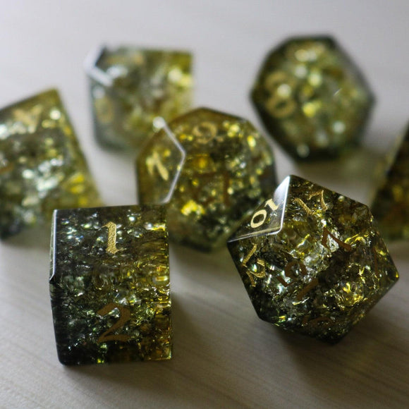 Dark Sun (Green And Yellow) Forge Fire Glass DND Dice Set - Bards & Cards