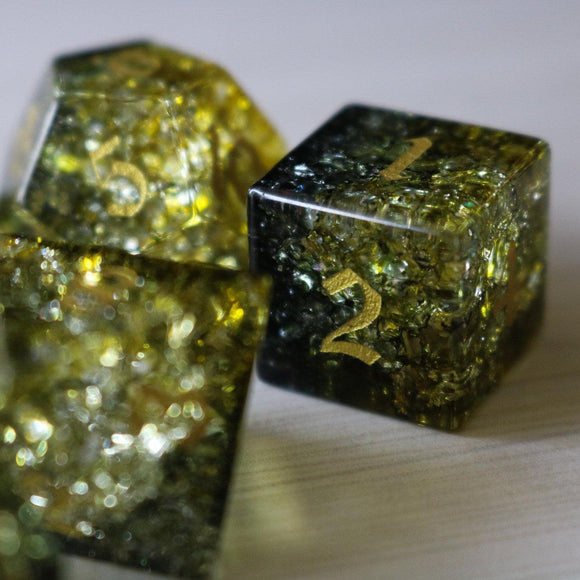 Dark Sun (Green And Yellow) Forge Fire Glass DND Dice Set - Bards & Cards