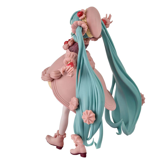 FuRyu: Vocaloid SweetSweets Series - Hatsune Miku (Strawberry Chocolate Short) Figure - Bards & Cards