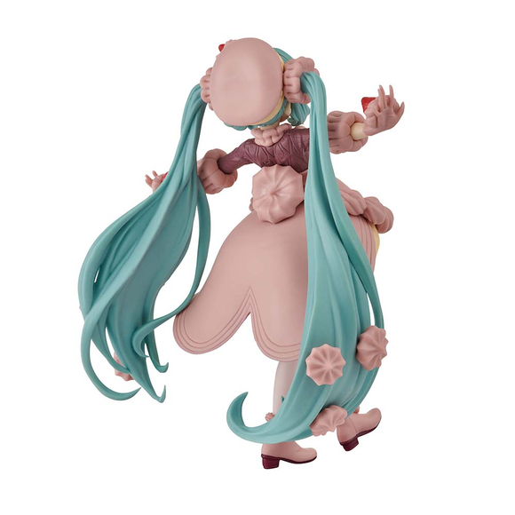 FuRyu: Vocaloid SweetSweets Series - Hatsune Miku (Strawberry Chocolate Short) Figure - Bards & Cards