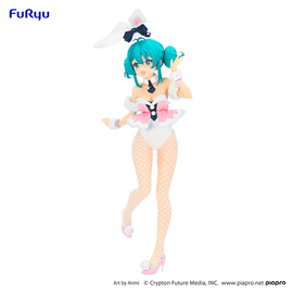 [PRE-ORDER] FuRyu: BiCute Bunnies - Hatsune Miku White Rabbit (Baby Pink Ver.) Figure - Bards & Cards
