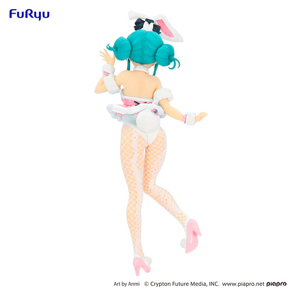 [PRE-ORDER] FuRyu: BiCute Bunnies - Hatsune Miku White Rabbit (Baby Pink Ver.) Figure - Bards & Cards