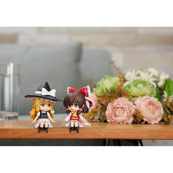 Good Smile Company: Nendoroid: Touhou Project - Swacchao! Reimu Hakurei - Bards & Cards