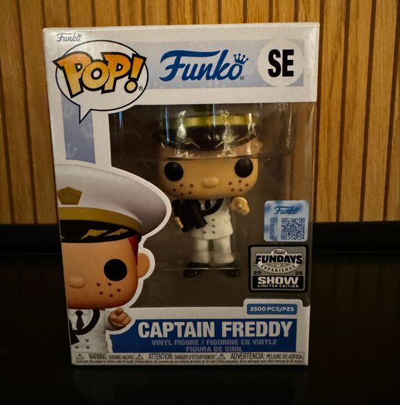Funko Fundays Experience 2025: Pop! Originals Captain Freddy () LE2500 - Bards & Cards