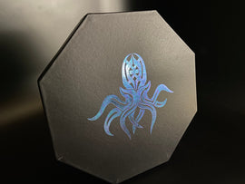 Color Shift Dice Tray Lid - Cthulhu Design - Bards & Cards