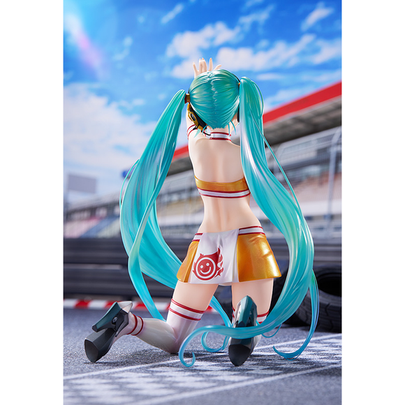 [PRE-ORDER] Max Factory: Vocaloid - GT Project Racing Miku (2010 Ver.) 1/7 Scale Figure - Bards & Cards