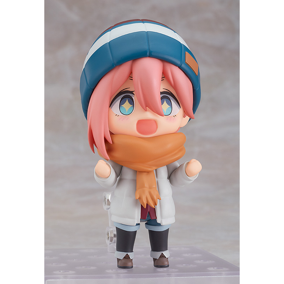 Good Smile Company: Nendoroid: Laid-Back Camp - Nadeshiko Kagamihara (Solo Camp Ver.) #1623-DX - Bards & Cards