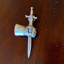 Order of the Gauntlet Pin (D&D) - Bards & Cards