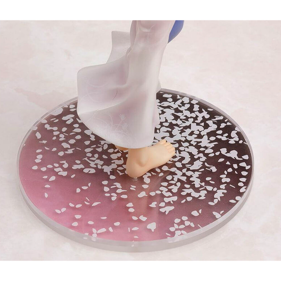 KOTOBUKIYA: Garden of Sinners - Shiki Ryougi (Remnants of Daily) 1/8 Scale Figure - Bards & Cards