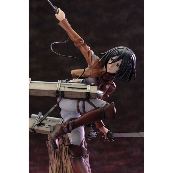 KOTOBUKIYA ARTFX J: Attack on Titan - Mikasa Ackerman Renewal Package Ver. 1/7 Scale Figure - Bards & Cards