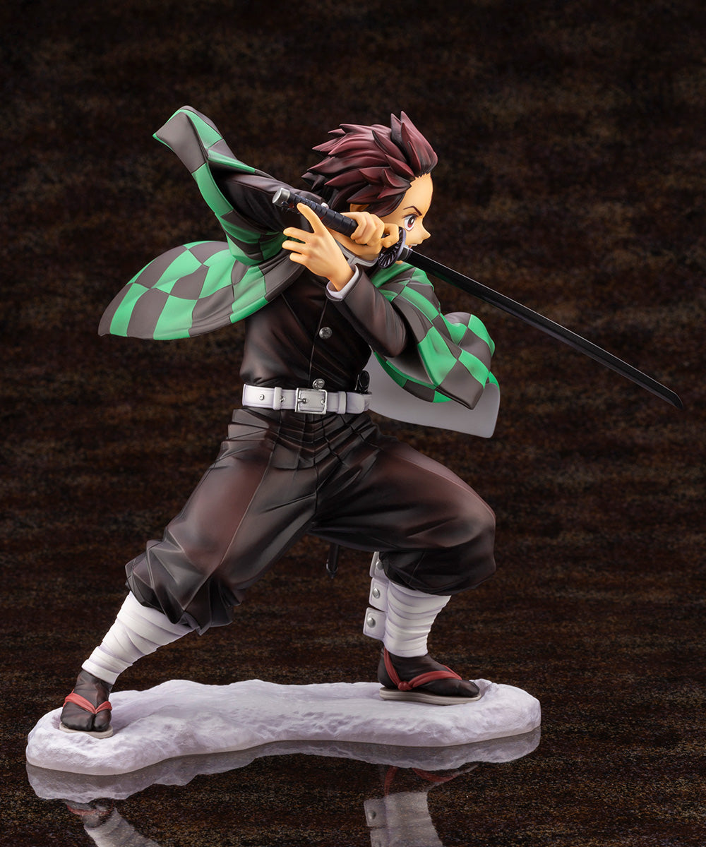 KOTOBUKIYA ARTFX J: Demon Slayer - Tanjiro Kamado