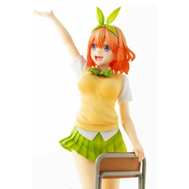 KOTOBUKIYA ARTFX J: The Quintessential Quintuplets - Yotsuba Nakano 1/8 Scale Statue - Bards & Cards