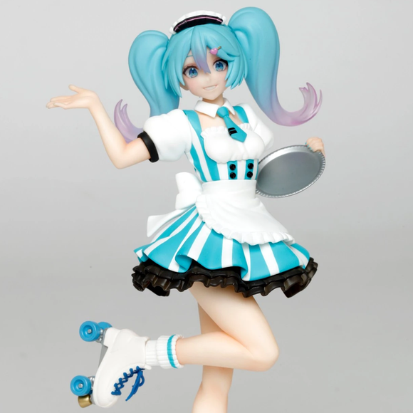 Taito: Hatsune Miku - Hatsune Miku (Cafe Maid Version) Figure - Bards & Cards