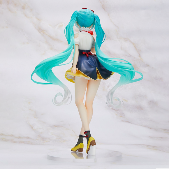 Taito: Vocaloid - Hatsune Miku Wonderland (Snow White Version) Figure - Bards & Cards