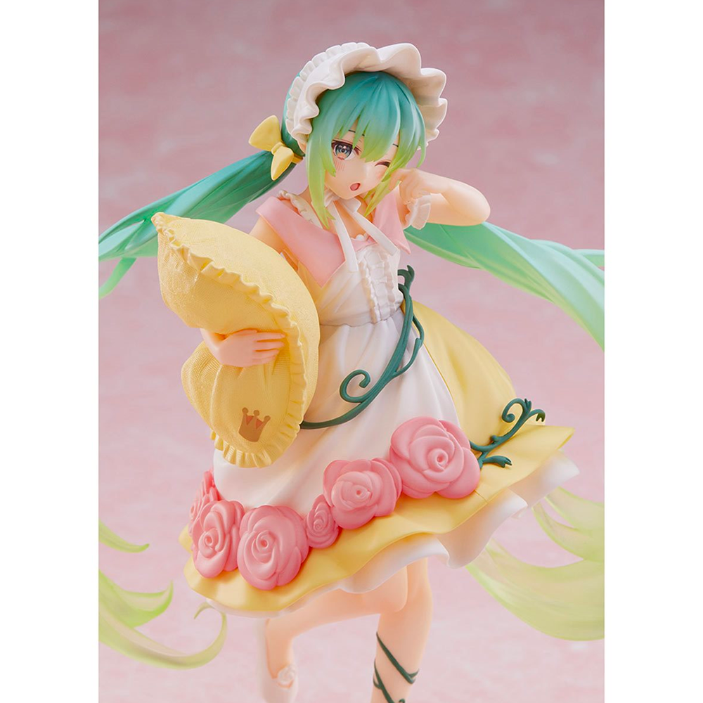 Taito: Vocaloid - Hatsune Miku (Sleeping Beauty Ver.) Wonderland Figure