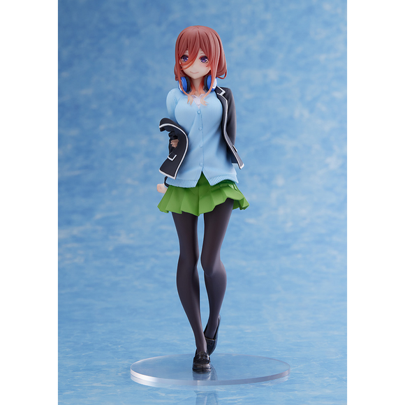 Taito: The Quintessential Quintuplets - Nakano Miku (Uniform Ver.) Renewal Coreful Prize Figure - Bards & Cards