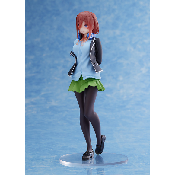 Taito: The Quintessential Quintuplets - Nakano Miku (Uniform Ver.) Renewal Coreful Prize Figure - Bards & Cards