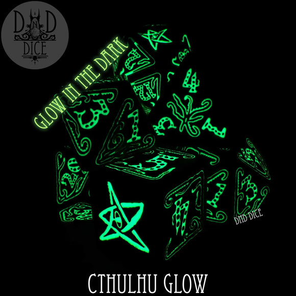 Call of Cthulhu Glow in the Dark Dice Set - Bards & Cards